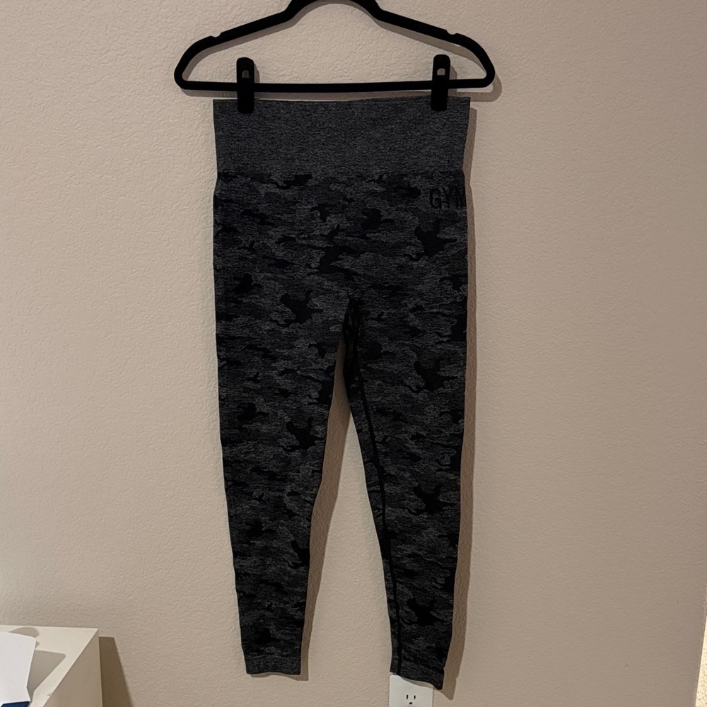 Gymshark Black and Gray Camo Leggings